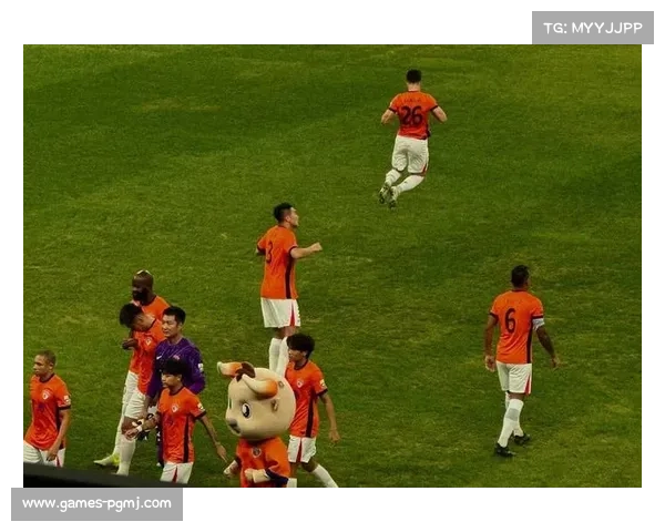 青岛海牛1-0武汉三镇，保级关键战拿下宝贵三分